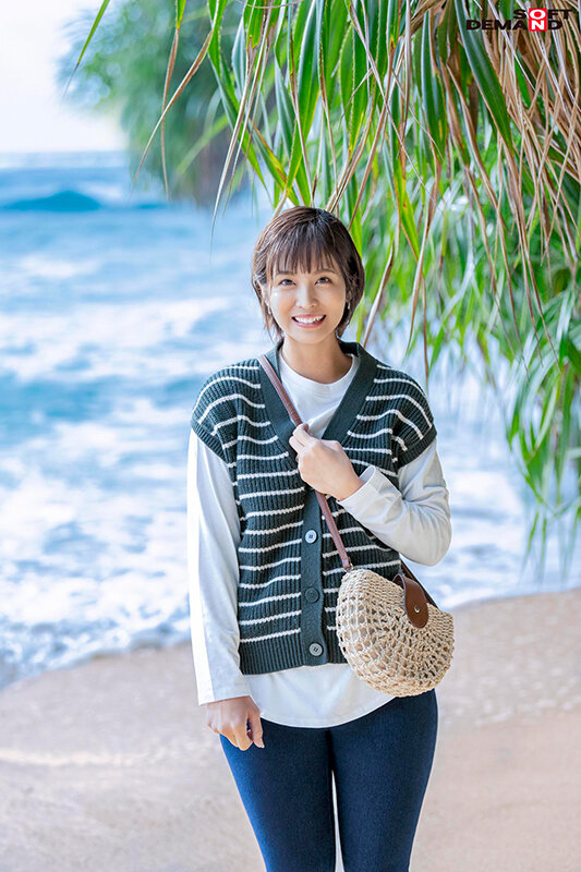 沢山出る母乳で3児を育てるママさんバレーガチ勢の島人 玉城夏帆 29歳 地元沖縄でAV DEBUTのサンプル画像1